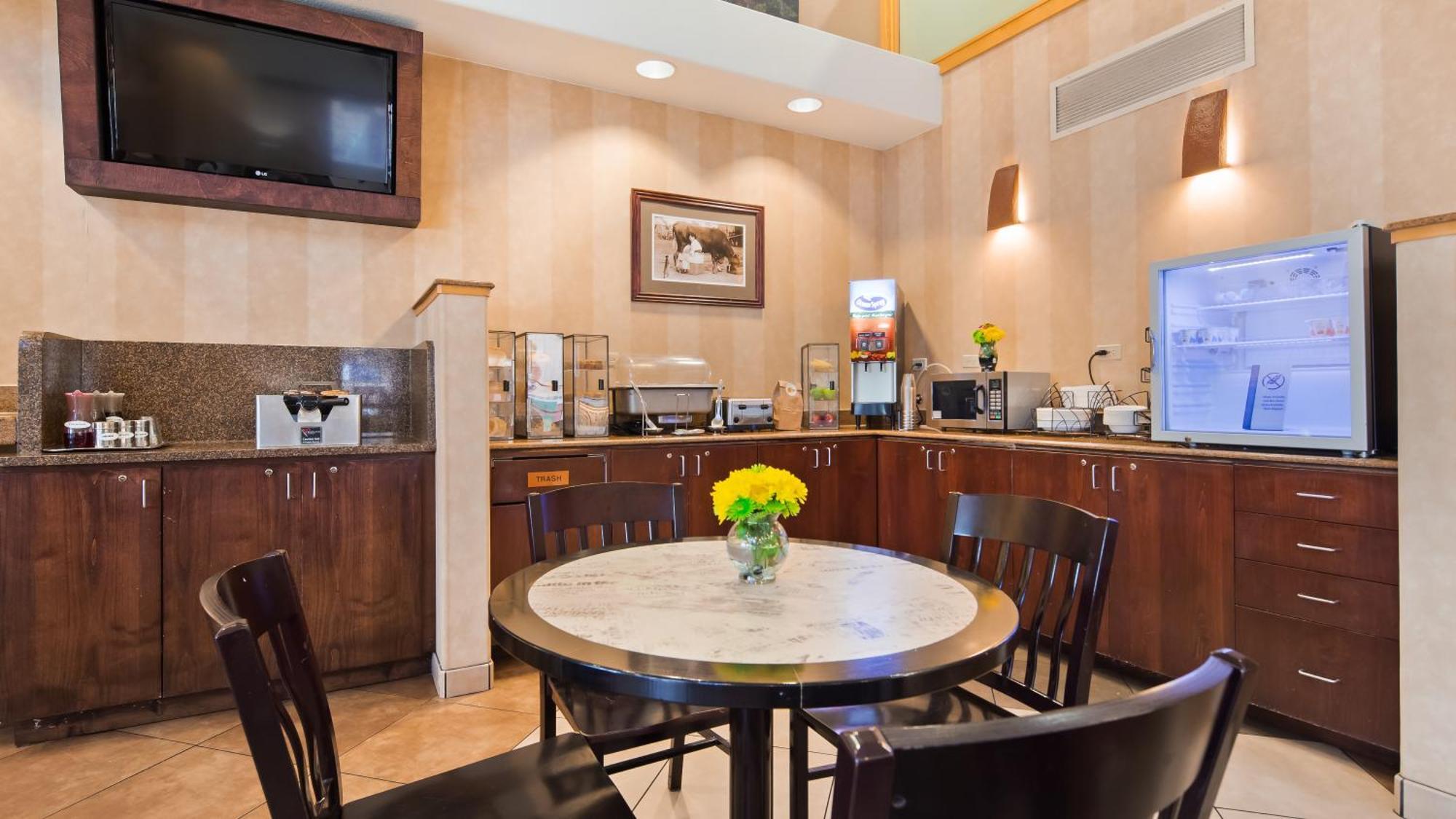 Best Western University Inn Fort Collins Exterior foto